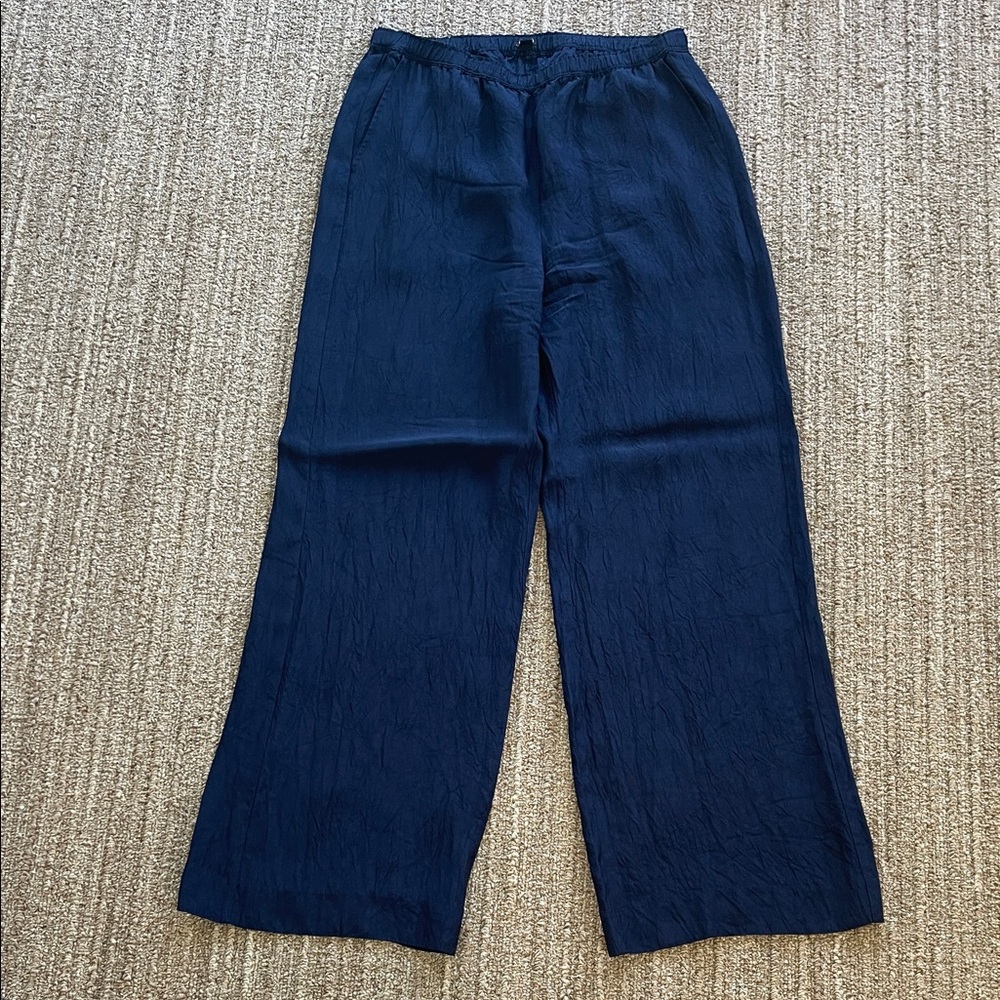 Women’s J.Crew Stratus pant in textured satin - wide leg - flowy